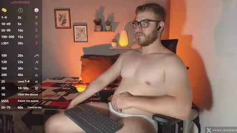 Snapshot of mateo_ocampo chatting on October 9, 2025, 9:02 pm Mateo Ocampo online show from October 9, 2025, 9:02 pm