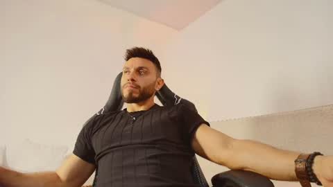 MATEO online show from June 24, 2026, 4:00 am