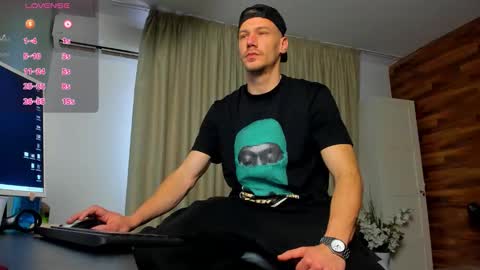 Snapshot of mateobenjamin chatting on February 8, 2026, 12:30 pm MateoBenjamin online show from February 8, 2026, 12:30 pm