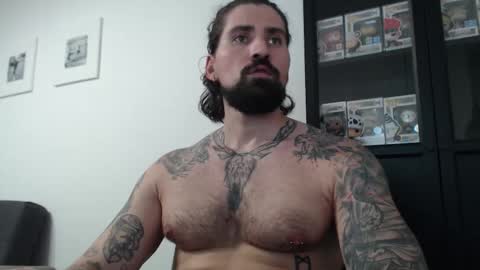 mateohalifa online show from September 18, 2025, 5:04 pm