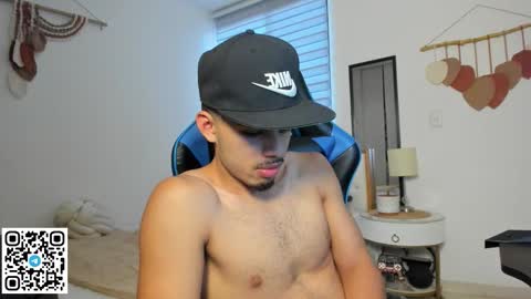 Snapshot of mateoleone chatting on December 16, 2025, 8:03 pm Matt online show from December 16, 2025, 8:03 pm