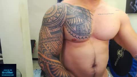 Snapshot of mateosexyhot22 chatting on November 20, 2025, 4:29 pm Mateo online show from November 20, 2025, 4:29 pm