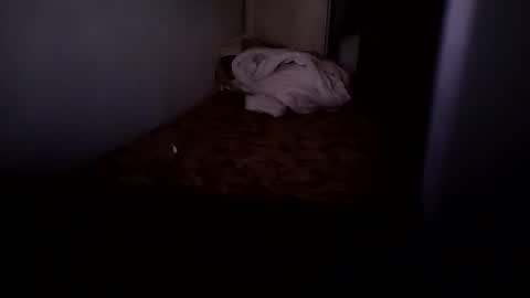 mates1982 online show from January 14, 2025, 7:06 am