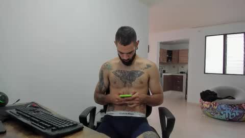 Matheus     online show from January 12, 2026, 8:25 pm