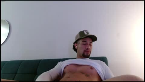 Snapshot of mathew444 chatting on April 28, 2026, 10:09 am STRURIBE ON INSTAGRAM online show from April 28, 2026, 10:09 am