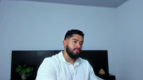 Snapshot of mathew_flintt chatting on October 5, 2025, 9:02 pm Mathew Flintt  online show from October 5, 2025, 9:02 pm