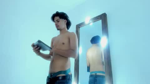 Mathew online show from October 27, 2025, 10:47 pm