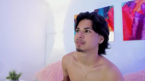 Mathew online show from November 20, 2025, 7:02 pm