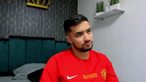 Mathews online show from November 14, 2025, 11:31 am