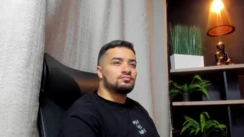 Snapshot of mathews_colton1 chatting on June 9, 2026, 11:33 am Mathews online show from June 9, 2026, 11:33 am