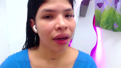 Mati04 online show from May 6, 2026, 11:48 am