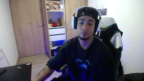 matias online show from September 25, 2025, 5:22 am