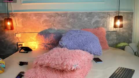 Snapshot of matias_skinny chatting on November 15, 2025, 1:03 am Mati online show from November 15, 2025, 1:03 am