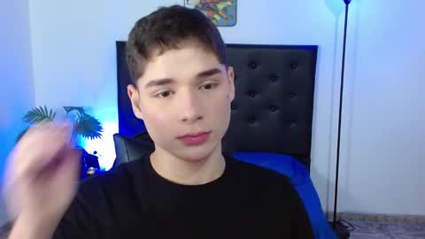 Snapshot of matiii18 chatting on February 13, 2026, 1:29 pm Mati online show from February 13, 2026, 1:29 pm