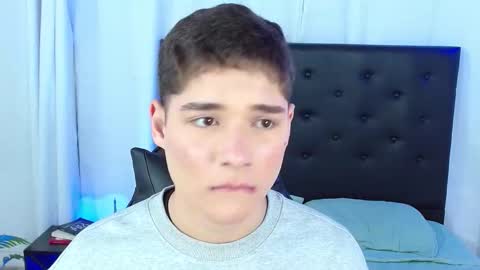 Snapshot of matiii18 chatting on February 23, 2026, 1:30 pm Mati online show from February 23, 2026, 1:30 pm