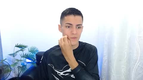 Snapshot of matiius18 chatting on September 9, 2025, 1:54 pm Matias online show from September 9, 2025, 1:54 pm