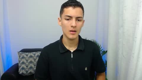 Snapshot of matiius18 chatting on October 25, 2025, 2:13 pm Matias online show from October 25, 2025, 2:13 pm