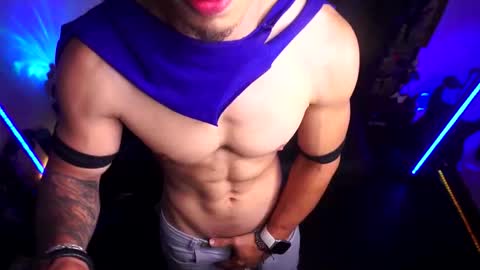 matius online show from October 26, 2025, 2:17 am