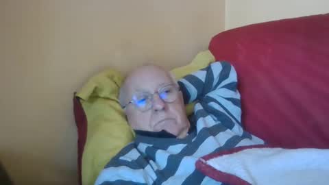 Snapshot of matricule4246 chatting on January 28, 2025, 11:38 am joyaam79 online show from January 28, 2025, 11:38 am