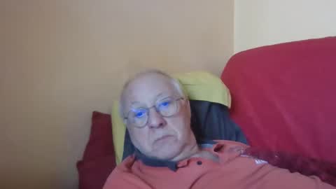 Snapshot of matricule4246 chatting on February 18, 2025, 9:10 am joyaam79 online show from February 18, 2025, 9:10 am