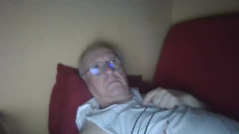 Snapshot of matricule4246 chatting on February 20, 2025, 10:37 pm joyaam79 online show from February 20, 2025, 10:37 pm