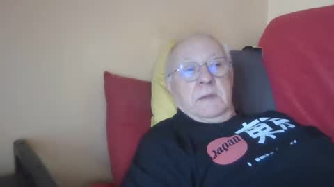 Snapshot of matricule4246 chatting on February 25, 2025, 9:31 am joyaam79 online show from February 25, 2025, 9:31 am