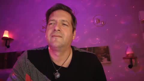 Snapshot of matrike1 chatting on January 18, 2025, 8:19 pm matrike1 online show from January 18, 2025, 8:19 pm