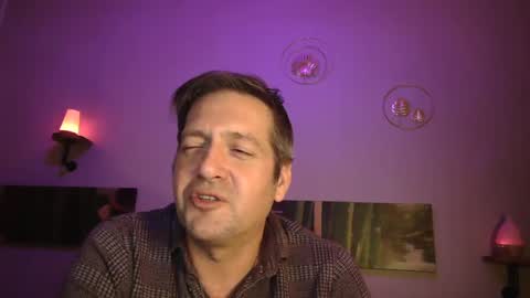 Snapshot of matrike1 chatting on January 24, 2025, 8:11 pm matrike1 online show from January 24, 2025, 8:11 pm