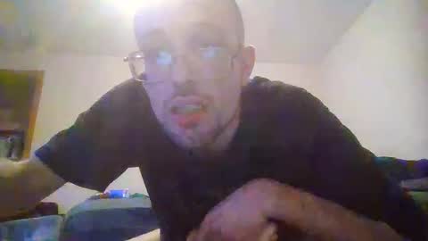 matt48195571828 online show from April 14, 2026, 1:11 am