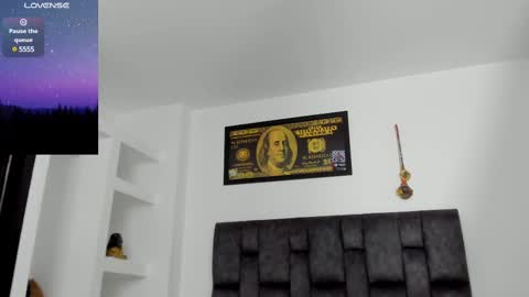 matt rodriguez92 online show from March 12, 2025, 8:52 pm