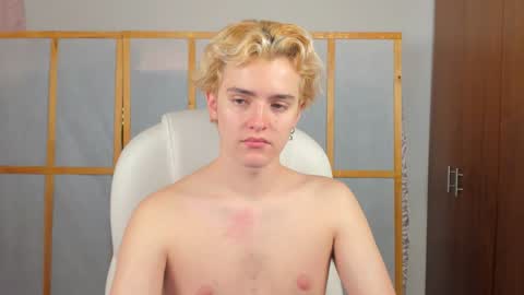 Snapshot of matt_soldi chatting on December 10, 2024, 9:23 am Matas online show from December 10, 2024, 9:23 am