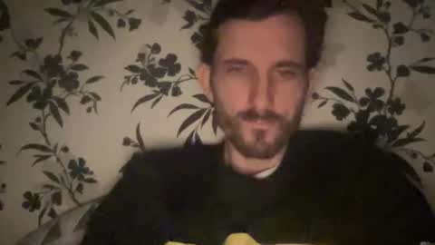 Snapshot of mattcarta chatting on February 15, 2026, 7:43 pm mattcarta online show from February 15, 2026, 7:43 pm