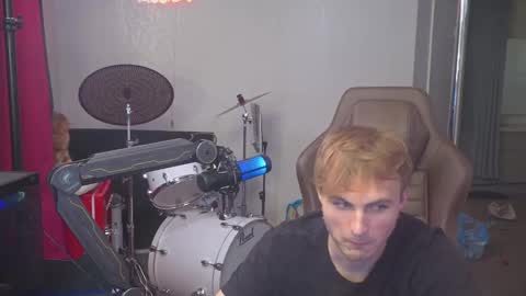 Matt Cash online show from September 28, 2025, 1:11 am