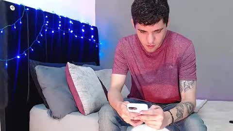 ---Matteo--- online show from December 16, 2025, 4:50 am