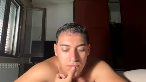 Snapshot of matteoman2 chatting on June 20, 2026, 8:17 am Matteo online show from June 20, 2026, 8:17 am