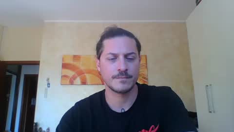 matteushh87 online show from April 24, 2026, 8:50 am