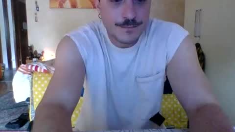 Snapshot of matteushh87 chatting on May 15, 2026, 8:21 am matteushh87 online show from May 15, 2026, 8:21 am