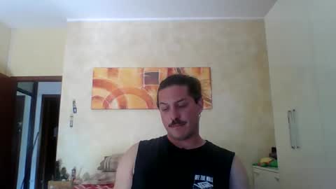 Snapshot of matteushh87 chatting on May 20, 2026, 9:15 am matteushh87 online show from May 20, 2026, 9:15 am