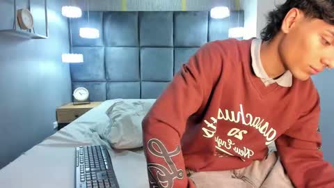 Snapshot of mattfiore chatting on November 25, 2025, 12:05 pm mattfiore online show from November 25, 2025, 12:05 pm