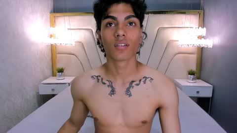 Snapshot of mattfiore chatting on November 28, 2025, 6:43 pm mattfiore online show from November 28, 2025, 6:43 pm