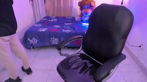 Snapshot of matthewboy_ chatting on August 4, 2026, 6:49 am MatthewBoy online show from August 4, 2026, 6:49 am