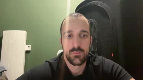 Snapshot of matthias24 chatting on January 15, 2026, 1:43 am M online show from January 15, 2026, 1:43 am