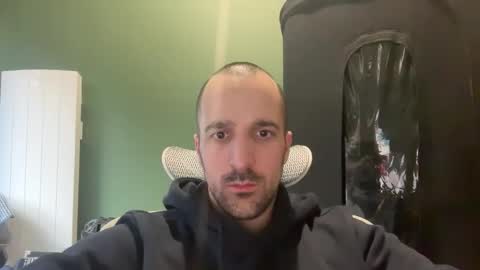 Snapshot of matthias24 chatting on February 2, 2026, 12:59 pm M online show from February 2, 2026, 12:59 pm