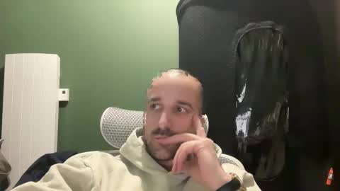 Snapshot of matthias24 chatting on March 5, 2026, 1:01 am M online show from March 5, 2026, 1:01 am