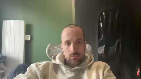Snapshot of matthias24 chatting on March 12, 2026, 2:12 pm M online show from March 12, 2026, 2:12 pm