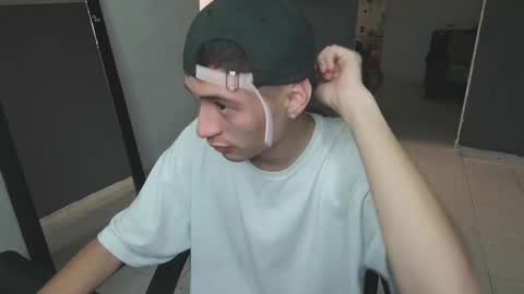 mattias     online show from February 14, 2025, 3:47 pm