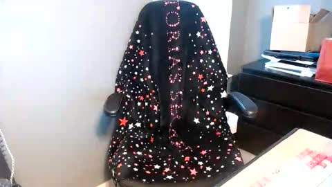 mattia online show from April 10, 2026, 2:11 pm