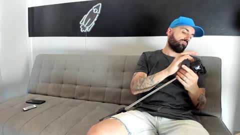 Snapshot of mattxfeet chatting on January 22, 2025, 8:59 pm Matt online show from January 22, 2025, 8:59 pm