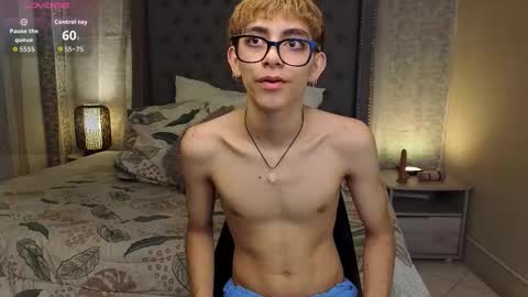 matty_spark online show from November 5, 2025, 2:28 pm