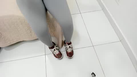 adela online show from December 16, 2025, 7:08 pm